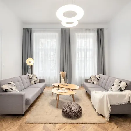 Apartmán Two Bedroom Near Park In Vinohrady By Days *