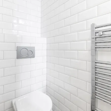 Apartman Two Bedroom Near Park In Vinohrady By Days